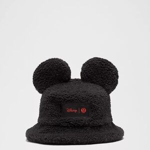 NWT Lululemon x Disney Sherpa Bucket Hat